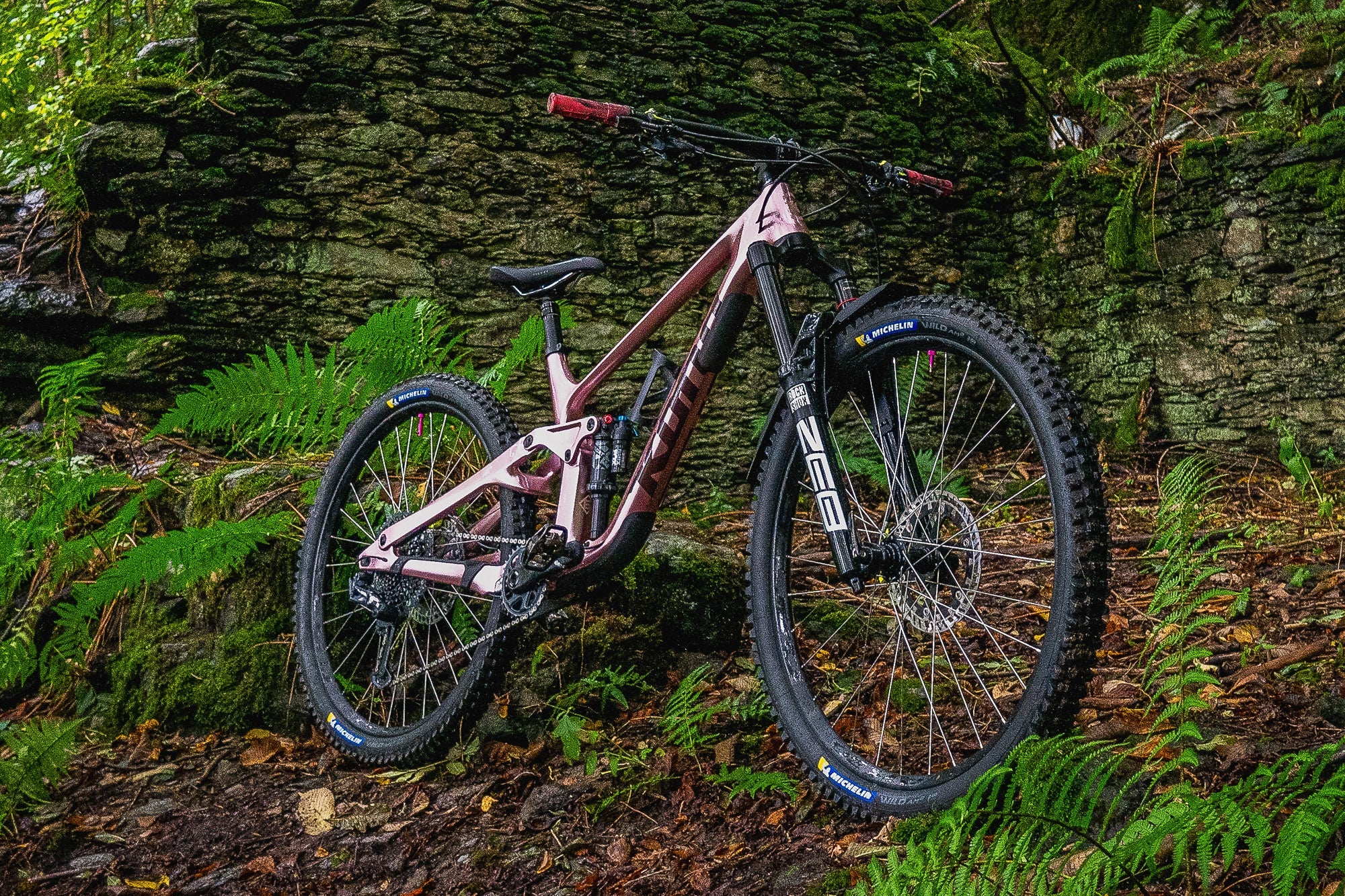 Kona Dream Builds: The Pink Panther Graeme Harts Process CR