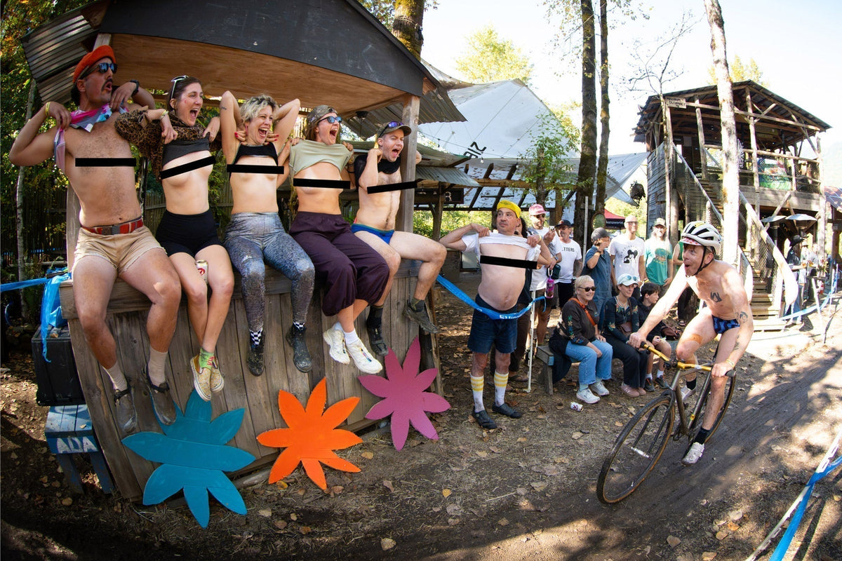 Bubbles, Bikes and Bewbs at the Single Speed CX World Champs