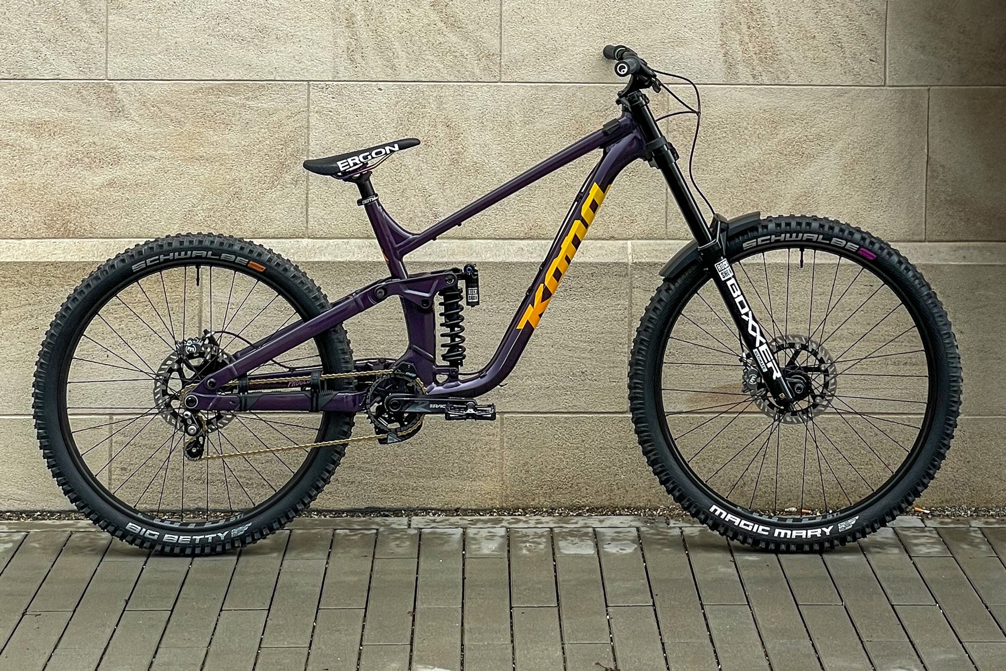 Kona Dream Builds: Markus Zieher's Singlespeed, Mullet, Freeride Beast AKA Stinky